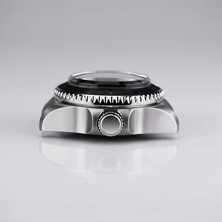 Polished Stainless Steel Watch Case with Horizontal Brushed Case Sides