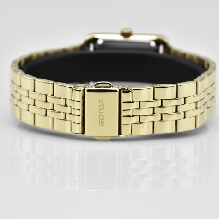 Square Retro Women's Watch Timelessly Elegant Luxuriously Crafted with a Vintage Charm